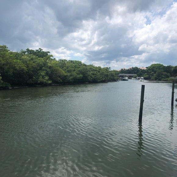 Meet your Posher, Gesy - Picture 1 of 1